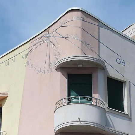 Sundial *